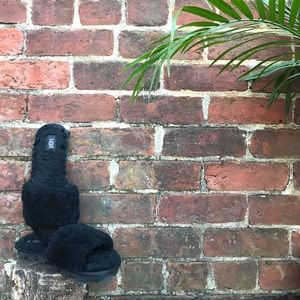 UGG LAMB SHIRRING SLIDERS women’s sz 7.5